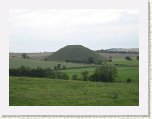 1225-Silbury Hill * 800 x 600 * (50KB)